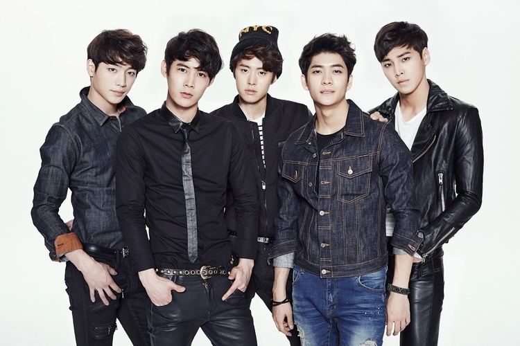 5urprise Lee Tae Hwan discusses rivalry with fellow 5urprise member