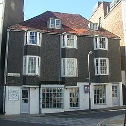 9 Pool Valley, Brighton httpsuploadwikimediaorgwikipediacommonsthu