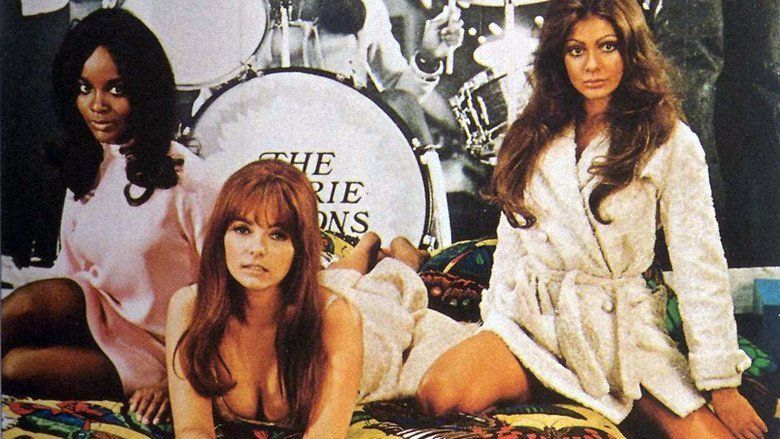 Beyond the Valley of the Dolls movie scenes