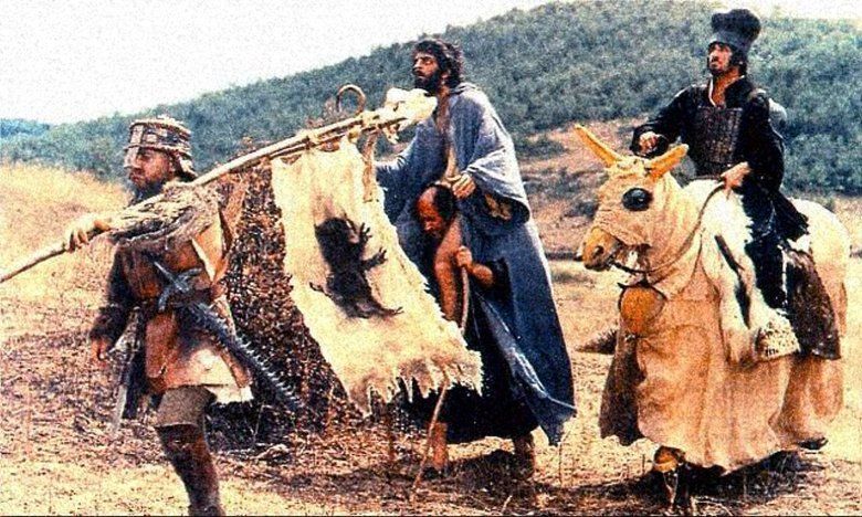Brancaleone at the Crusades movie scenes