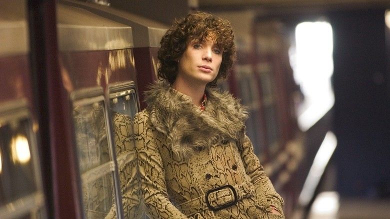 Breakfast on Pluto (film) movie scenes