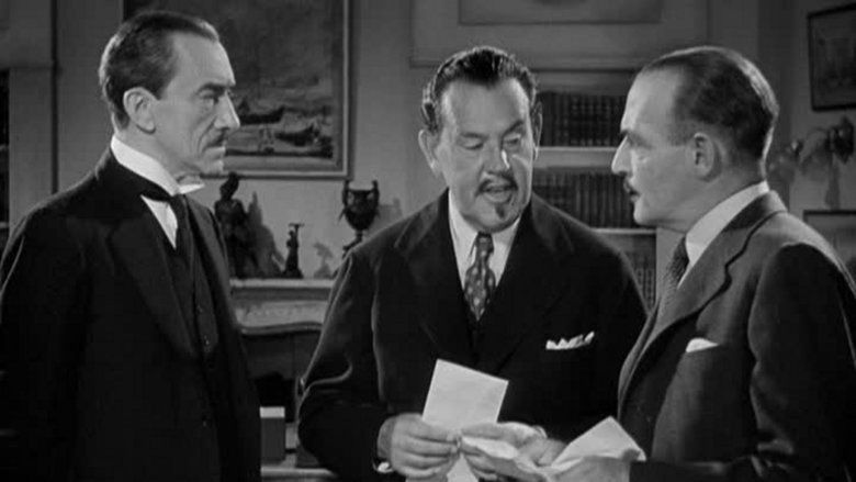 Charlie Chan in City in Darkness movie scenes