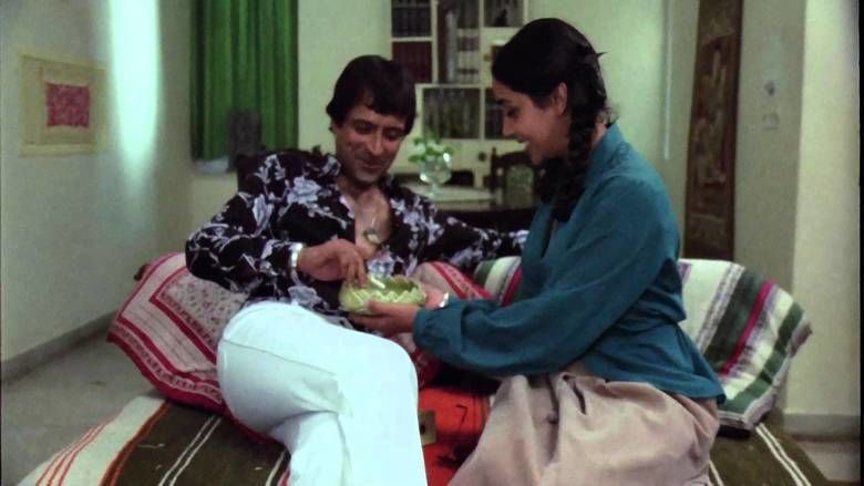 Chashme Buddoor (1981 film) movie scenes