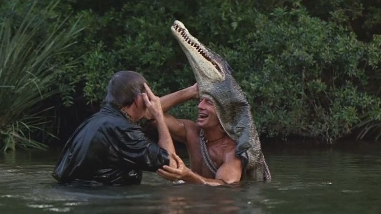 Crocodile Dundee II movie scenes