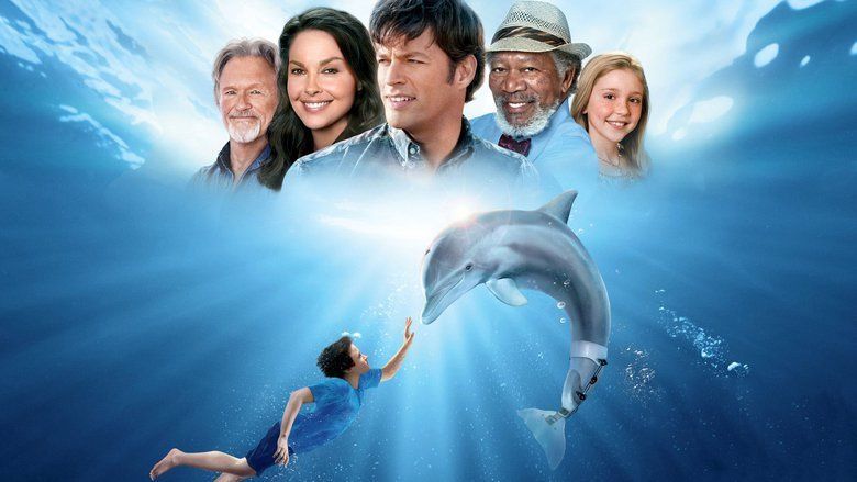 Dolphin Tale movie scenes