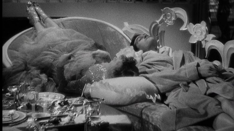 Easy Living (1937 film) movie scenes