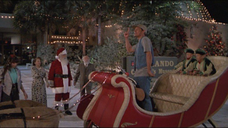 Ernest Saves Christmas movie scenes