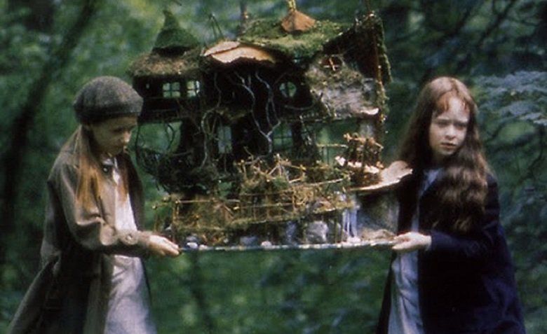 FairyTale: A True Story | Two young girls (Elizabeth Earl and Florence Hoath) carrying the fairy house|  movie scenes