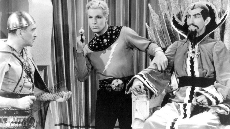 Flash Gordon Conquers the Universe movie scenes