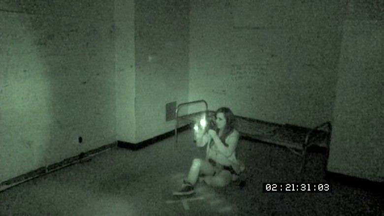 Grave Encounters movie scenes