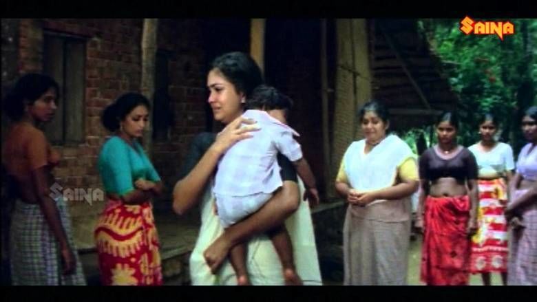 Karimpinpoovinakkare movie scenes