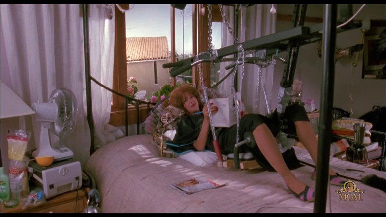 Madhouse (1990 film) movie scenes