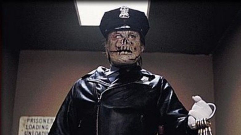 Maniac Cop 2 movie scenes