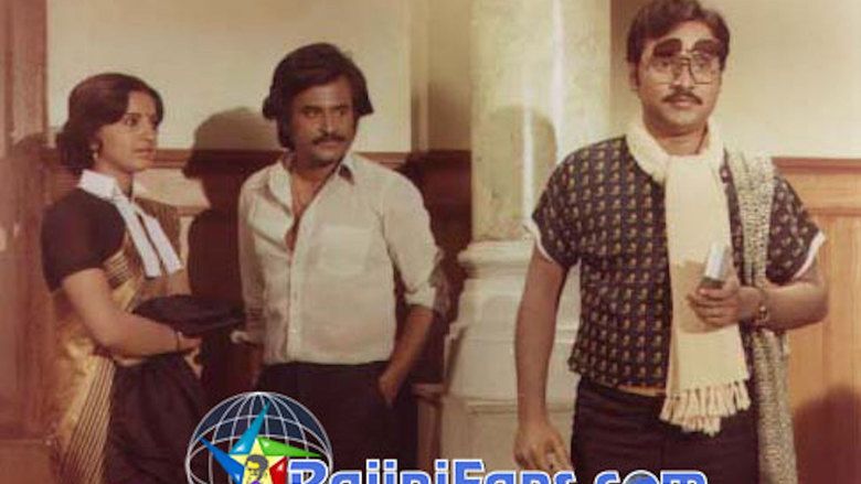 Naan Sigappu Manithan (1985 film) movie scenes