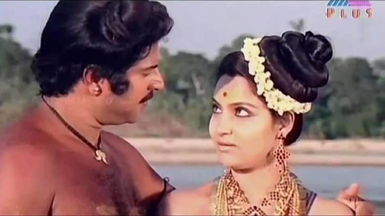 Oru Vadakkan Veeragatha movie scenes