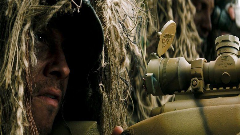 Shooter (2007 film) Mark Wahlberg snipping during the battle