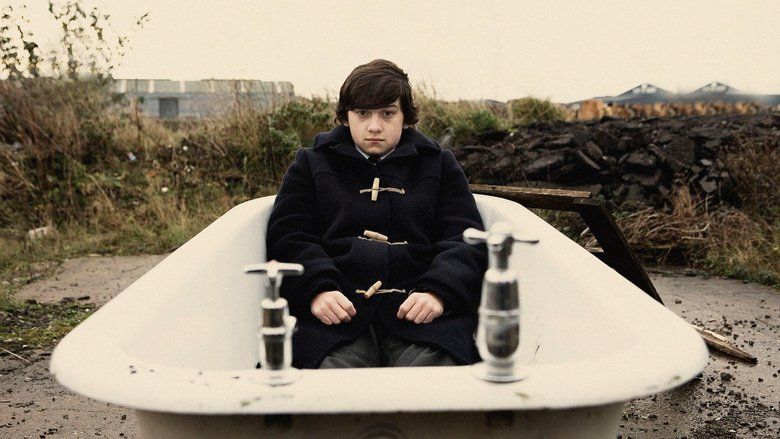 Submarine (2010 film) movie scenes