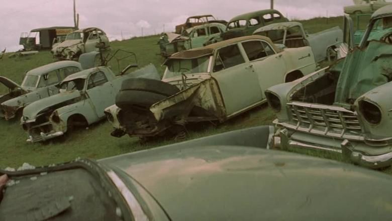 The Cars That Ate Paris movie scenes