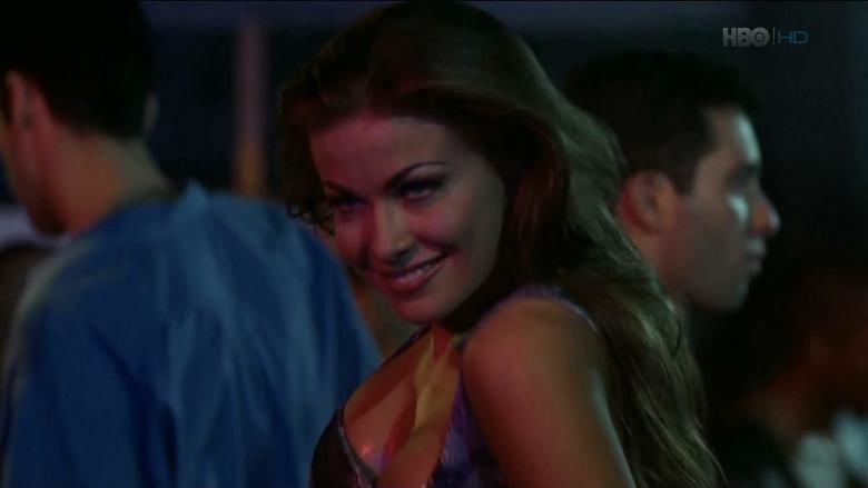 Carmen Electra in The Mating Habits Of The Earthbound Human (1999)