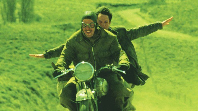 The Motorcycle Diaries (film) movie scenes