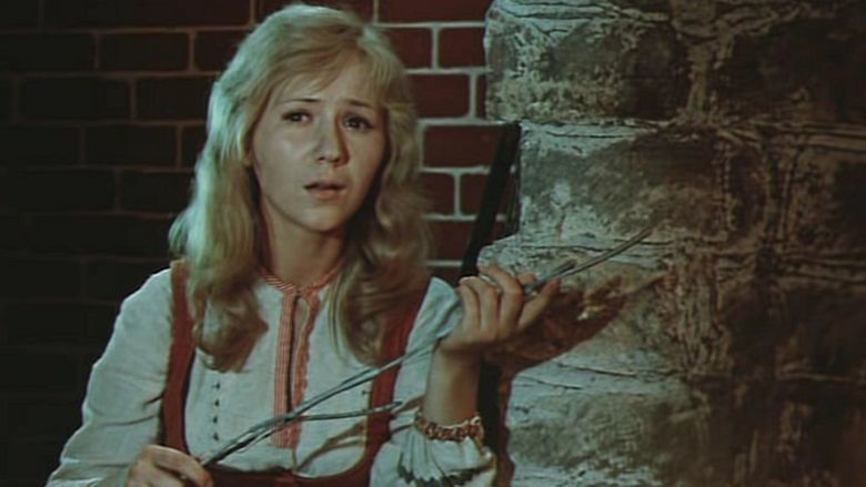 The Twelve Months (1972 film) movie scenes
