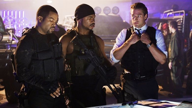 XXX: State of the Union movie scene featuring Ice Cube as Lieutenant  Darius Stone and Scott Speedman as Agent Kyle Steele with guns.