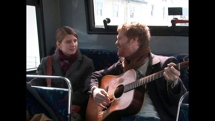 A Broken Sole movie scenes This scene was a spontaneous moment from Glen Hansard that was caught on film and Marketa Irglova s reactions to the impromptu lyrics were genuine 