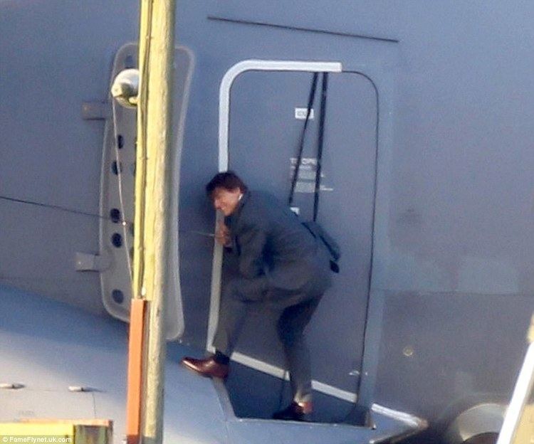 A Difficult Mission movie scenes Most dangerous stunt yet Tom Cruise hangs from the side of a moving Airbus A400