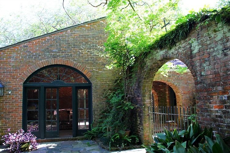 A. Hays Town A Hays Towns Baton Rouge Home Visited by Architect