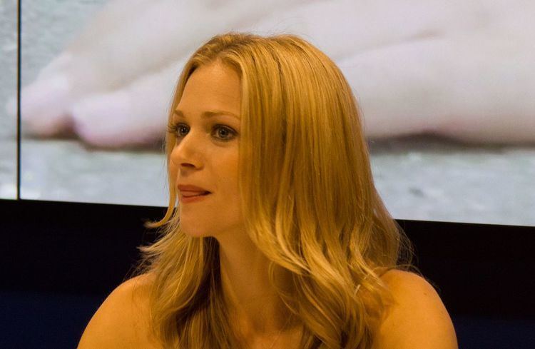 A. J. Cook A J Cook Wikipedia