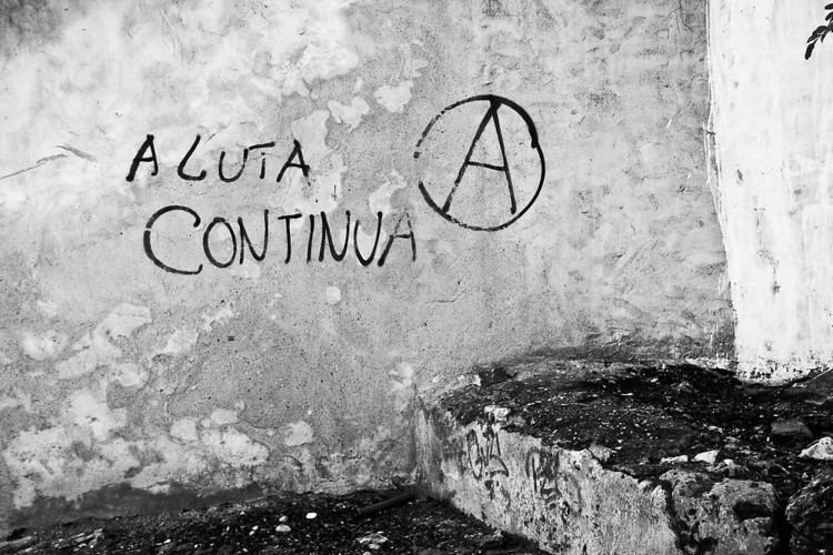 A luta continua A luta continuaquot by Nayko Redbubble