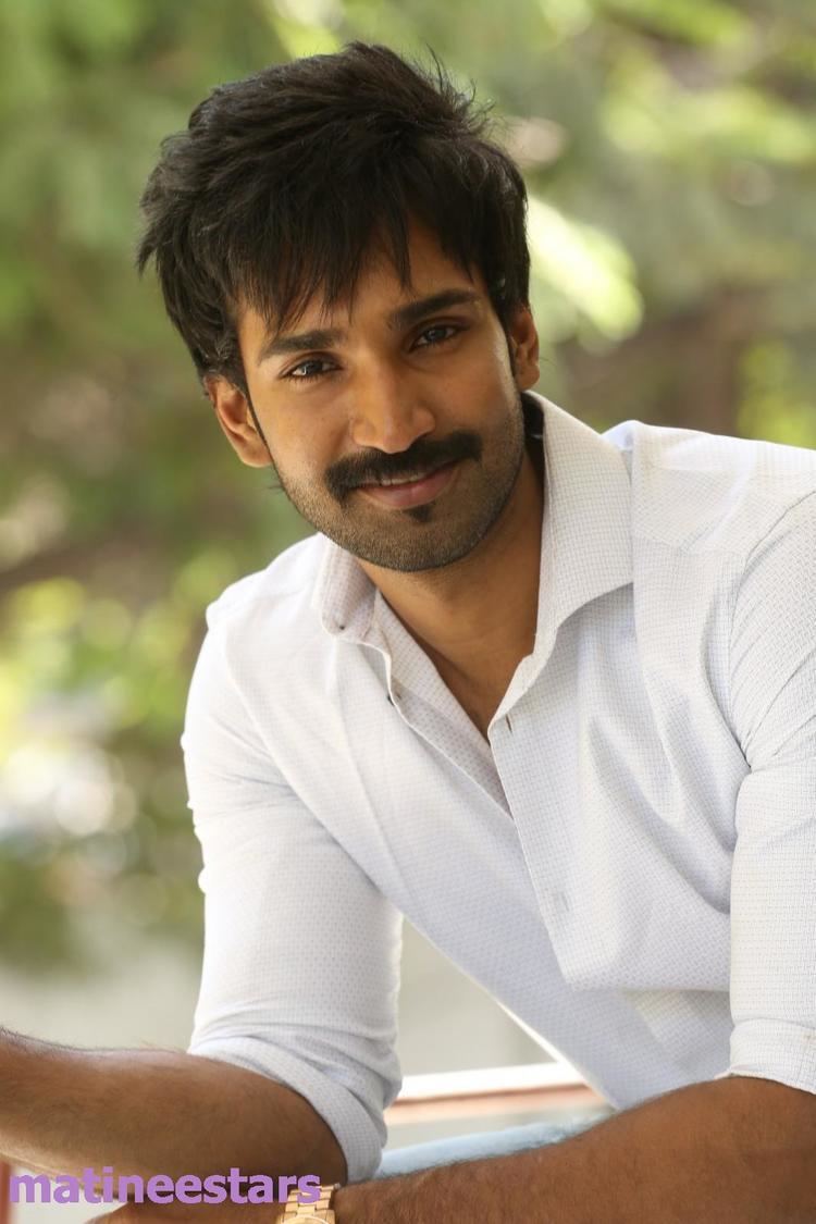 Aadhi Pinisetty Aadhi Pinisetty At Malupu Movie Press Meet Actor Gallery High