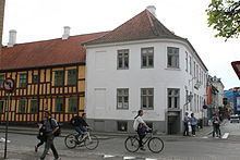 Aarhus Art Academy httpsuploadwikimediaorgwikipediacommonsthu