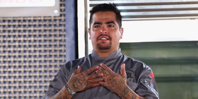 Aarón Sanchez Chopped39 Judge Aaron Sanchez Gets Personal About Food And Life The