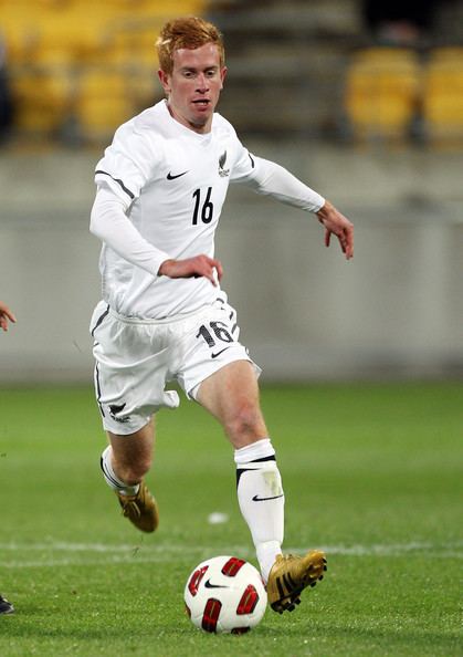 Aaron Clapham Aaron Clapham Photos New Zealand v Paraguay Zimbio