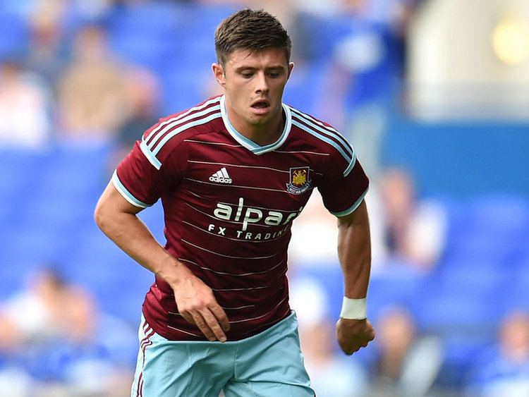 Aaron Cresswell e1365dmcom1407800x600footballclubsoccerfr