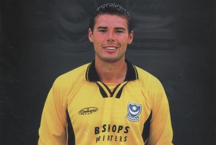 Portsmouth FC on Twitter: "We will also be remembering Aaron Flahavan, who  tragically passed away 18 years ago yesterday #Pompey  t.co/2eoVDktaQX" / Twitter