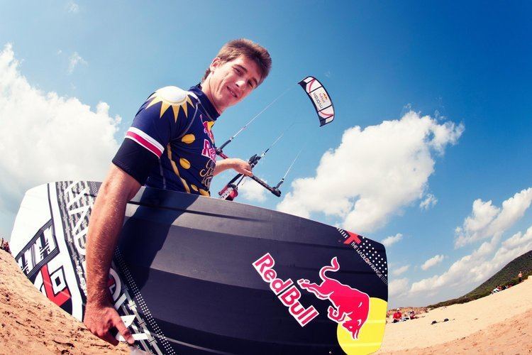 Aaron Hadlow Video Aspire with Pro Kitesurfer Aaron Hadlow