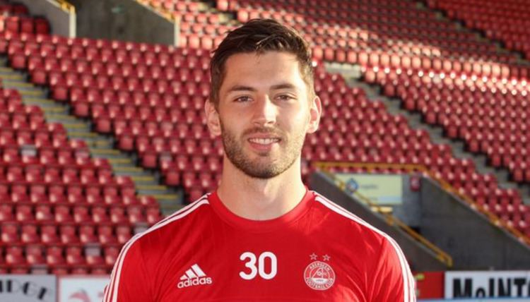 Aaron Lennox Aberdeen goalkeeper sustains fractured jaw and broken hand