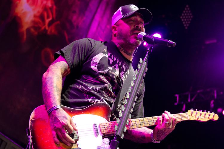 Aaron Lewis Aaron Lewis Wikipedia