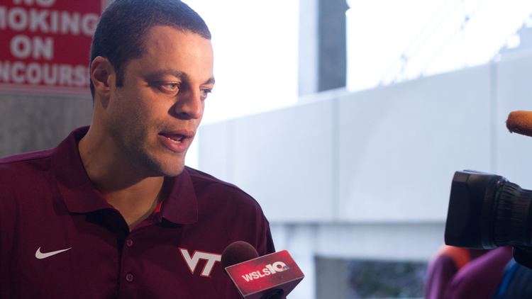 Aaron Moorehead Hokies Aaron Moorehead Uses Pro Experience Personal