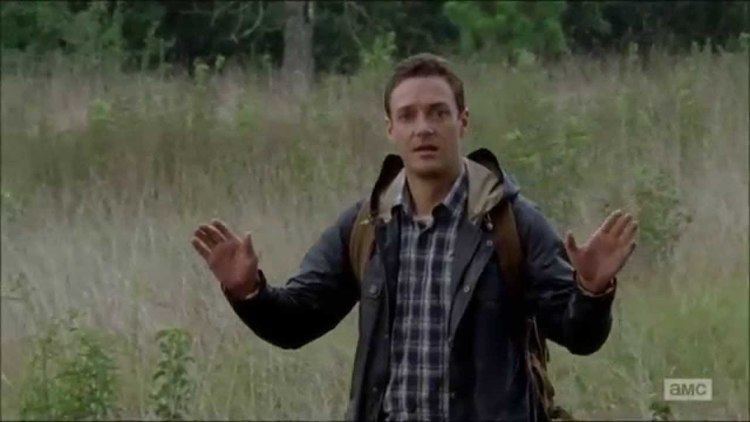 Aaron (The Walking Dead) The Walking Dead Aaron Introduction 5x11 Season 5 Episode 11