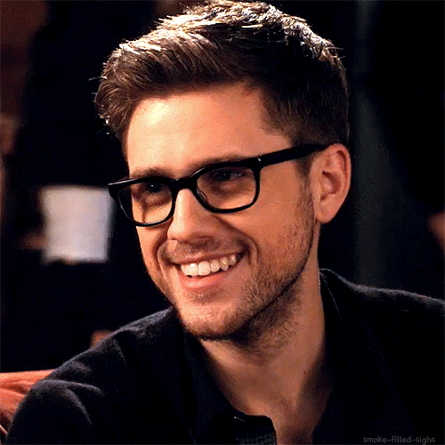 Aaron Tveit anigifenhancedbuzz26234138230035813previewgif