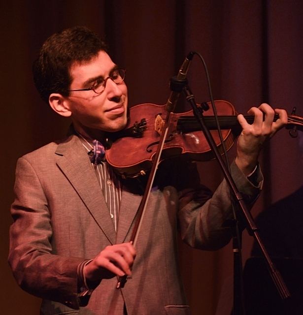 Aaron Weinstein Live Jazz Aaron Weinstein at Vibrato Grill Jazzetc