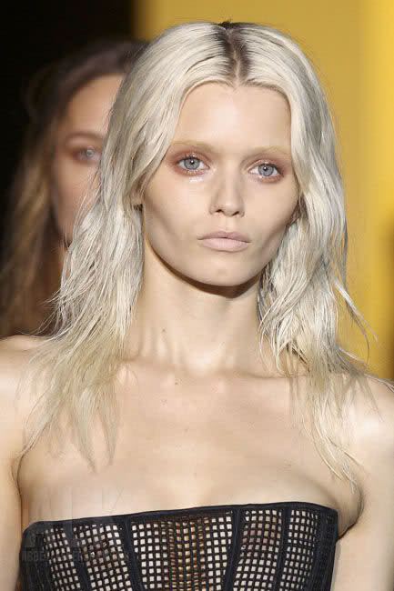 Abbey Lee Kershaw Unlikely You Best in Curated Runway Reviews Fashion