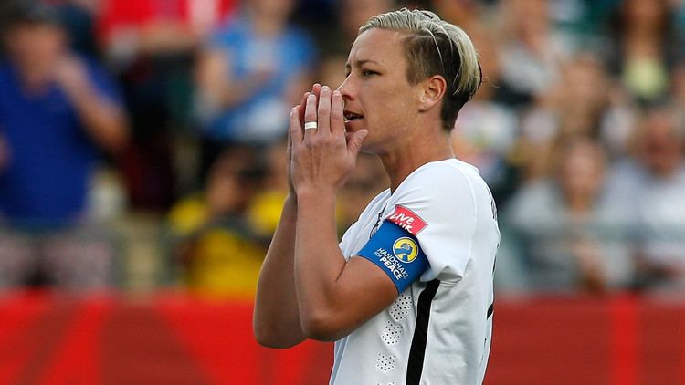 Abby Wambach Abby Wambach apologizes for criticizing referee after