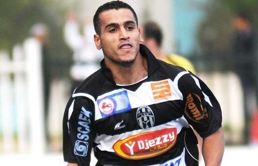 Abdelmalek Ziaya Abdelmalek Ziaya il a sign L39USM Alger Africa Top