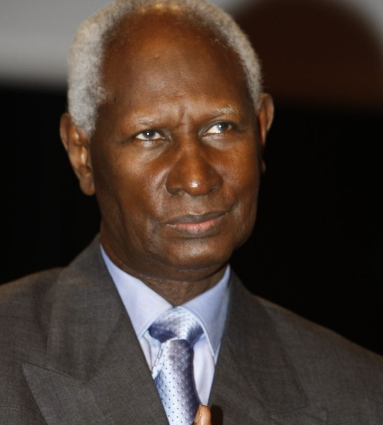 Abdou Diouf httpsuploadwikimediaorgwikipediacommonsbb
