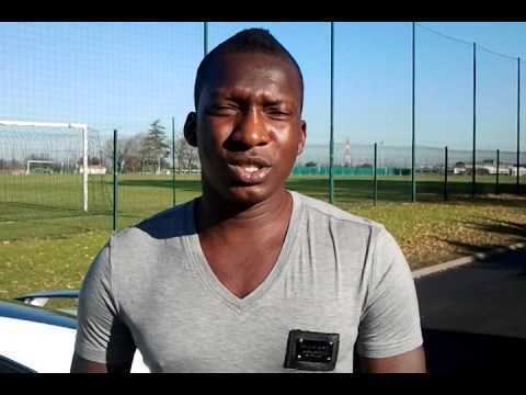 Abdou Traoré (footballer, born 1988) Soutien d39Abdou Traore YouTube