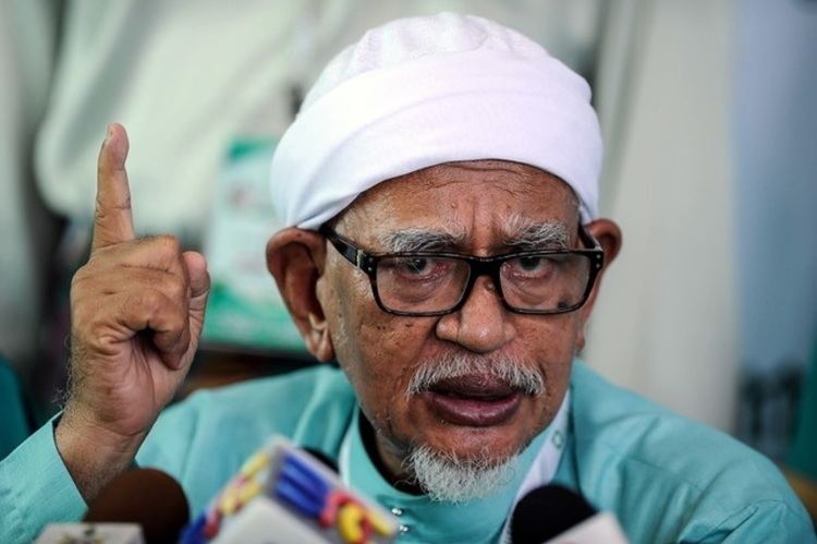 Abdul Hadi Awang Hadi in KL hospital for intensive treatment Malaysia Malay